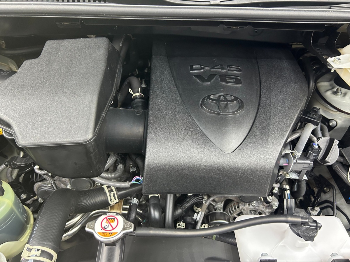 Toyota Hiace 2022 immagine di auto #12