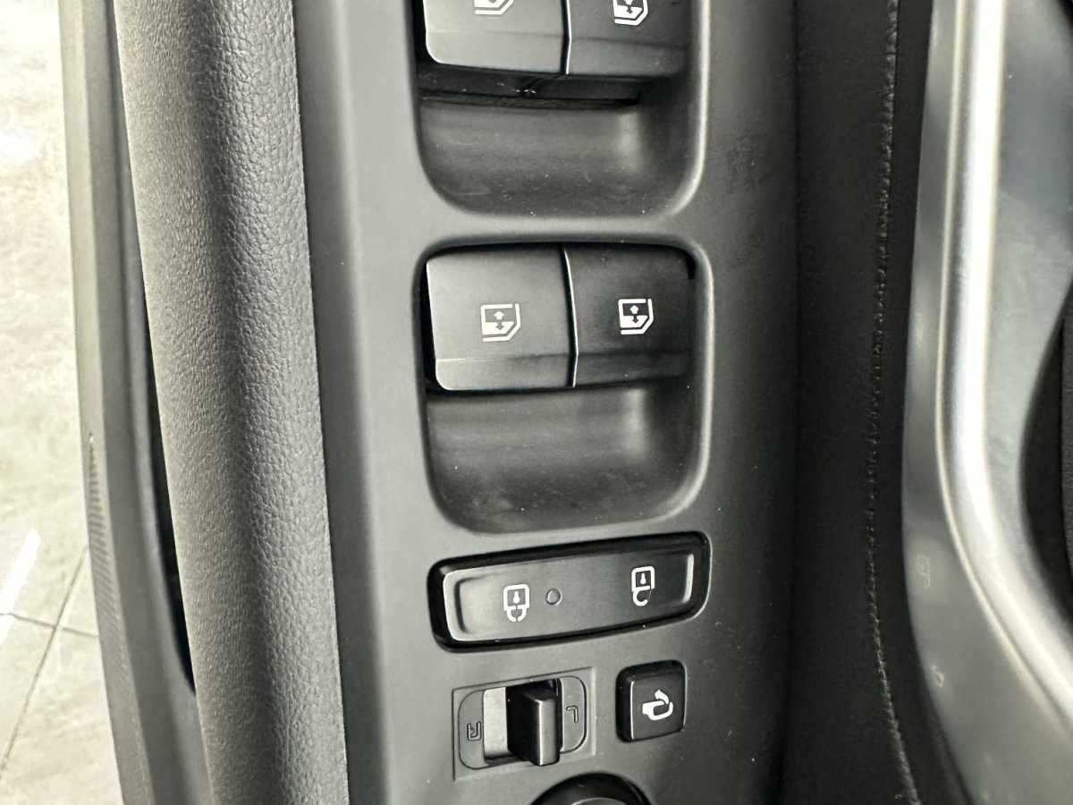 Hyundai Tucson (Imported) 2022 car image #12