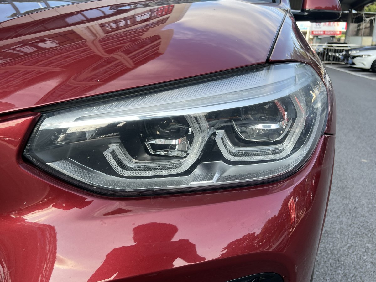 BMW X4 2021 car image #12