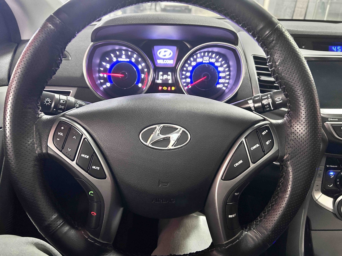 Hyundai Elantra MD 2017 car image #12