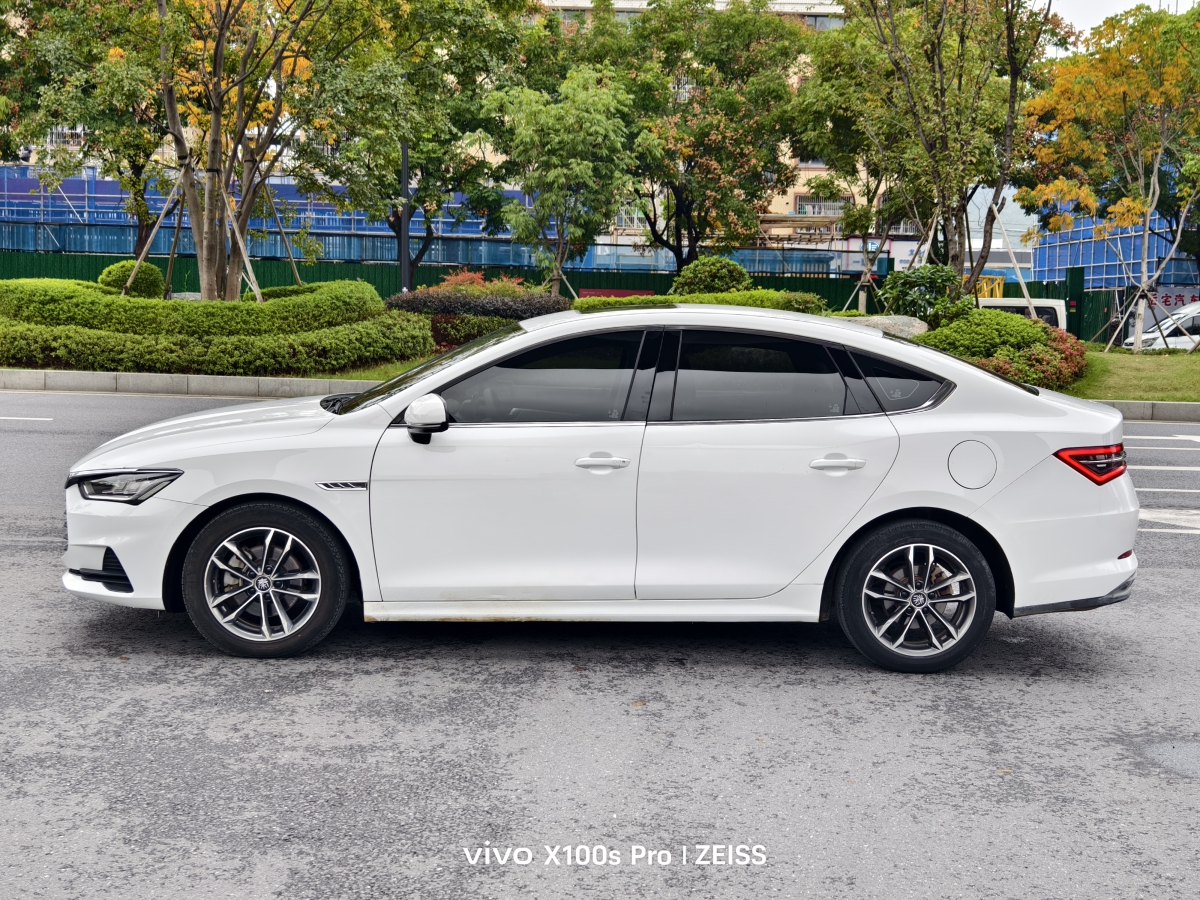 BYD Qin Pro 2020 #12 BYD Qin Pro 2020 car image #12