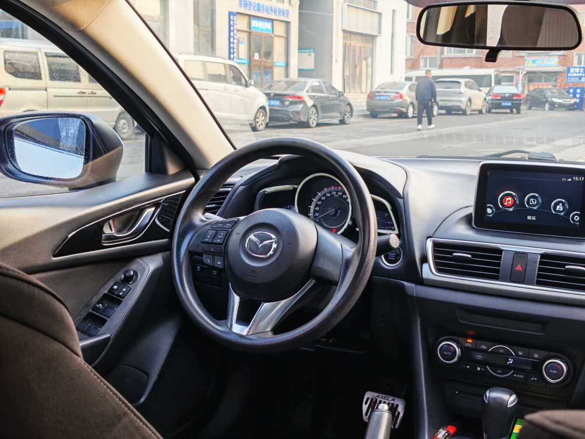 Mazda 3 2015 image de voiture #12