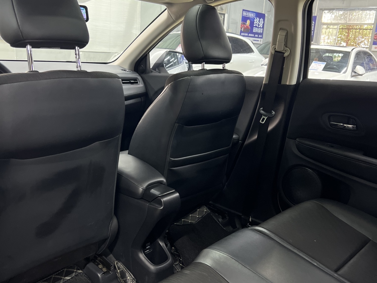 Honda VEZEL 2020 #12 Honda VEZEL 2020 car image #12