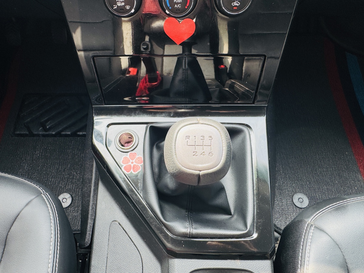 五菱汽车 五菱宏光PLUS 2021 汽车图片 #12