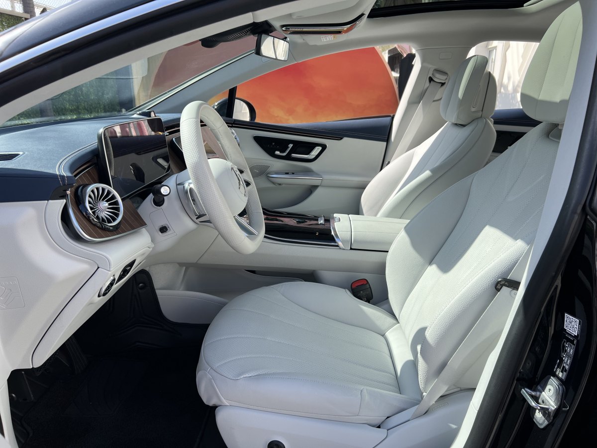 Mercedes-Benz EQE Class 2024 car image #12