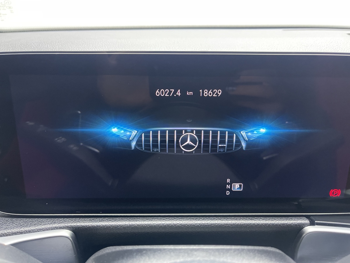 Mercedes-Benz GLB AMG 2022 immagine di auto #12