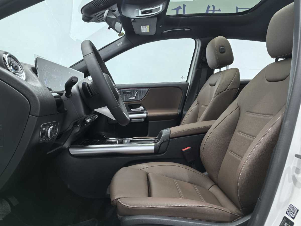 Mercedes-Benz EQA Class 2025 #12 Mercedes-Benz EQA Class 2025 immagine di auto #12