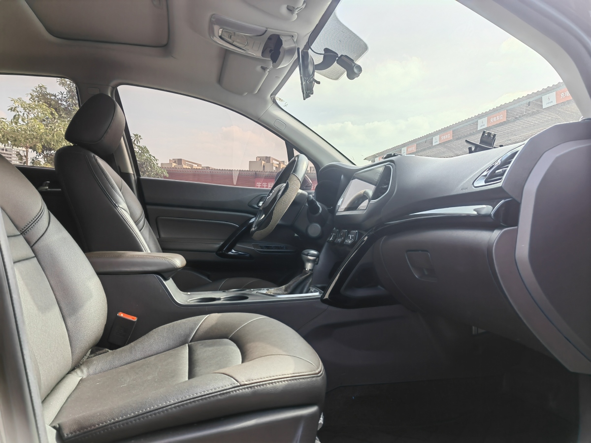 GAC Trumpchi GS4 2016 car image #12