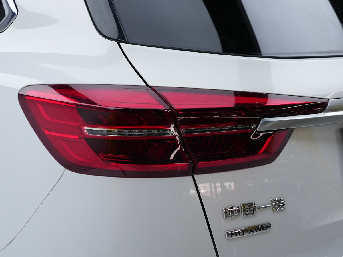 HongQi HS5 2020 car image #12