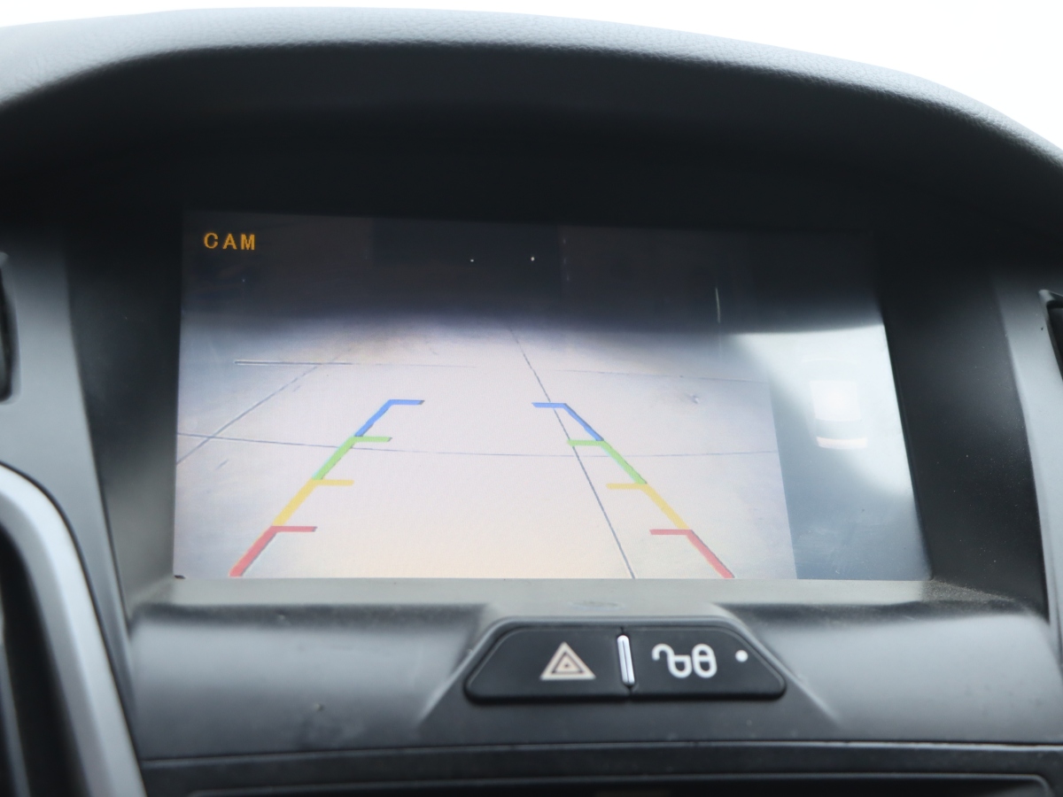 Ford Focus (Imported) 2013 car image #12