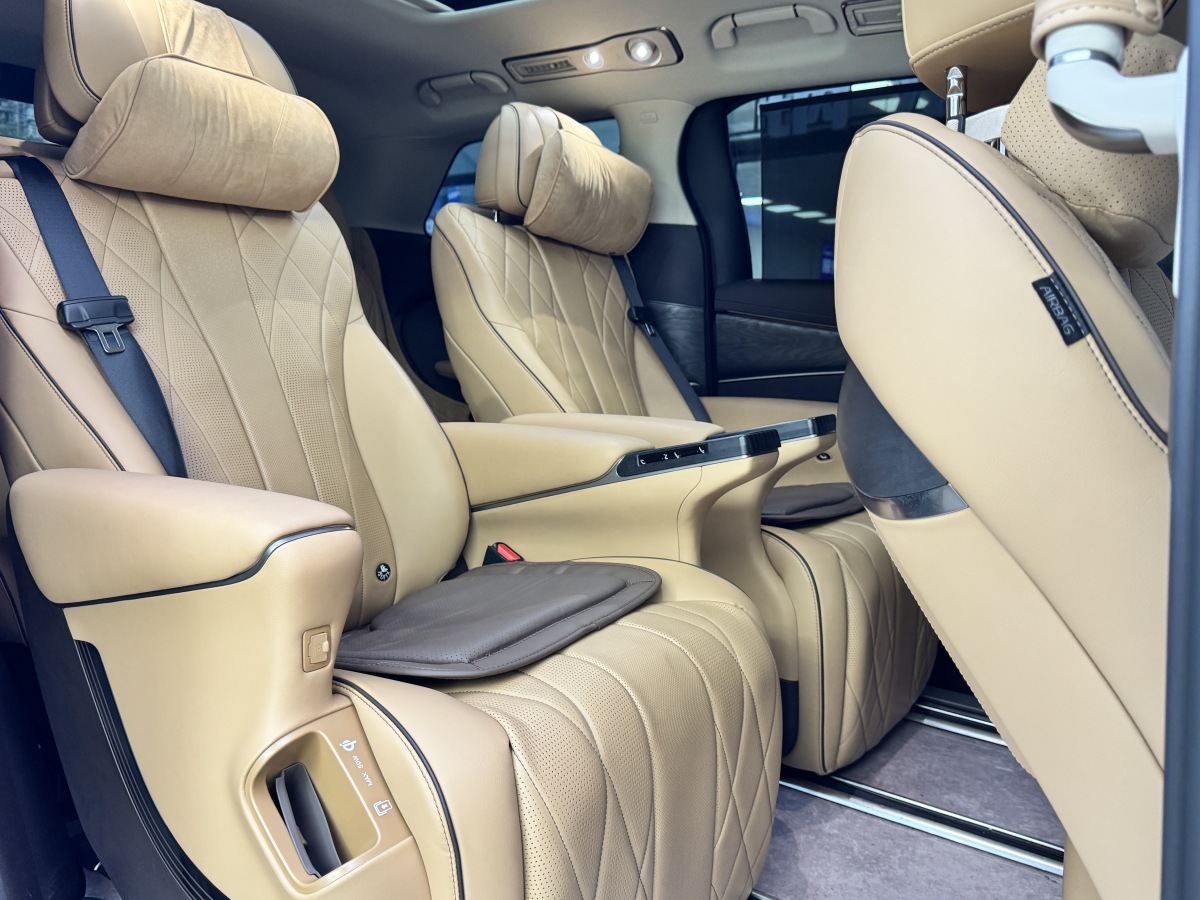 腾势 腾势D9 2024 汽车图片 #12