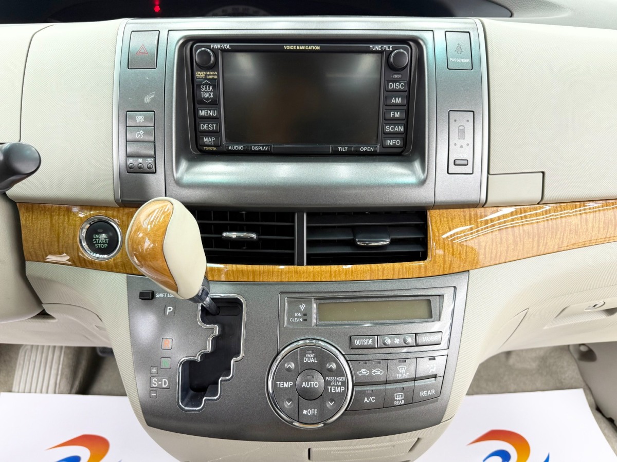 Toyota Previa 2009 #12 Toyota Previa 2009 car image #12