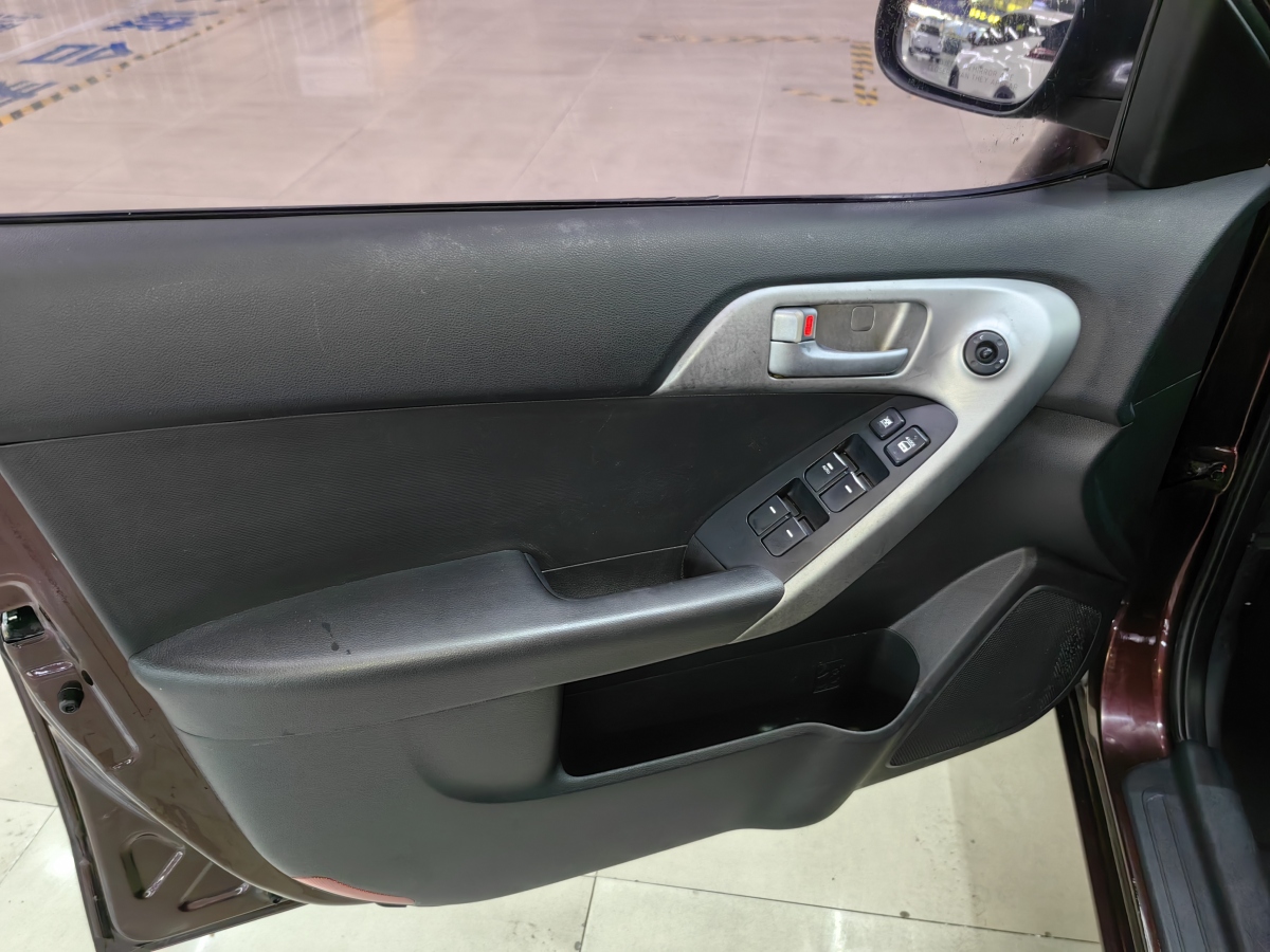 Kia Forte 2014 immagine di auto #12