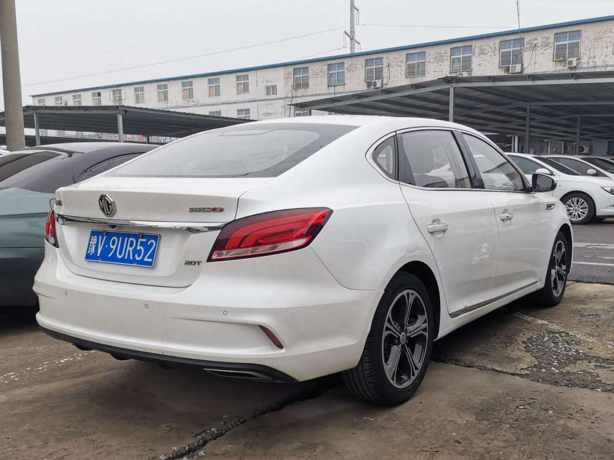 MG 6 New Energy 2018 car image #12