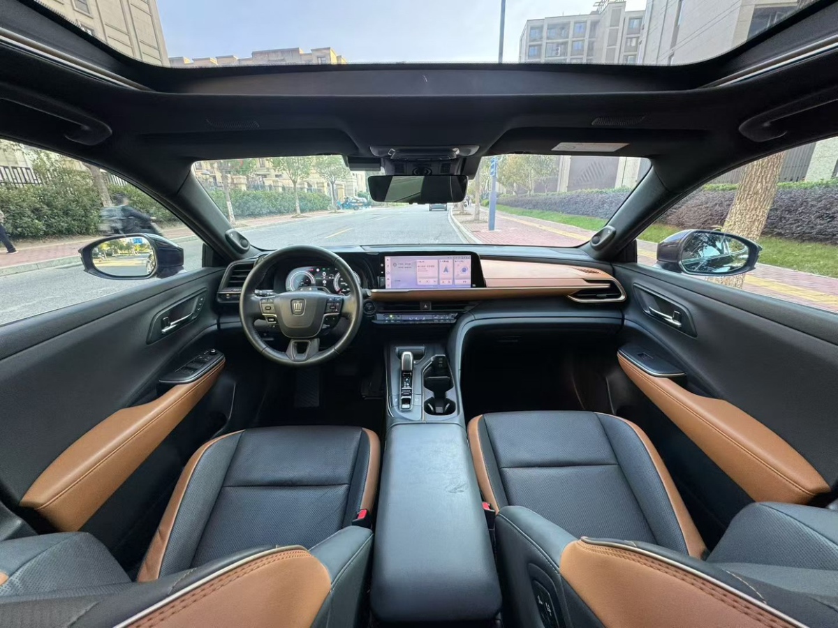 Toyota CrownSportCross 2023 image de voiture #12