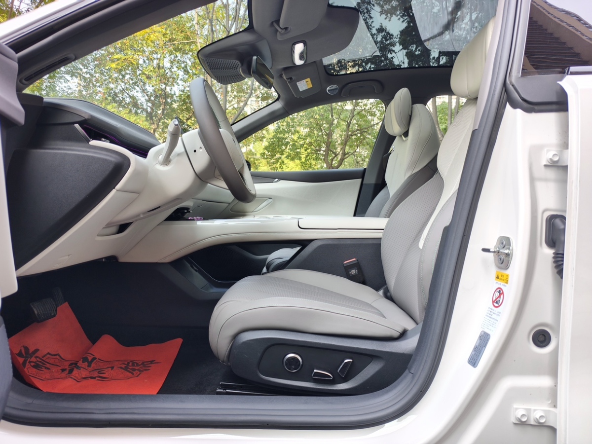 Deepal L07 2024 #12 Deepal L07 2024 car image #12