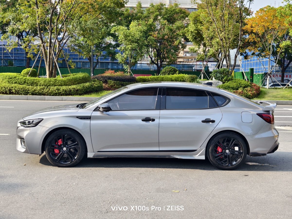 MG 6 New Energy 2020 car image #12