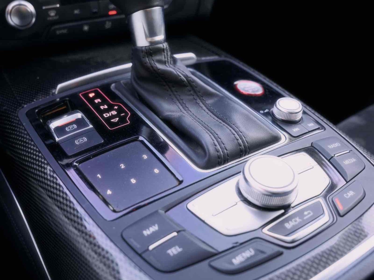 Audi S7 2014 car image #12