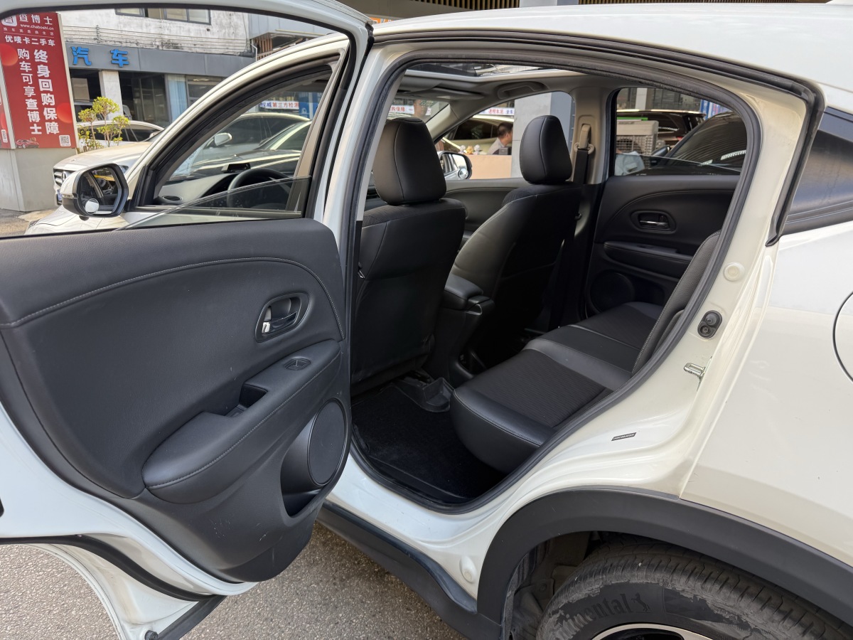 Honda VEZEL 2020 car image #12