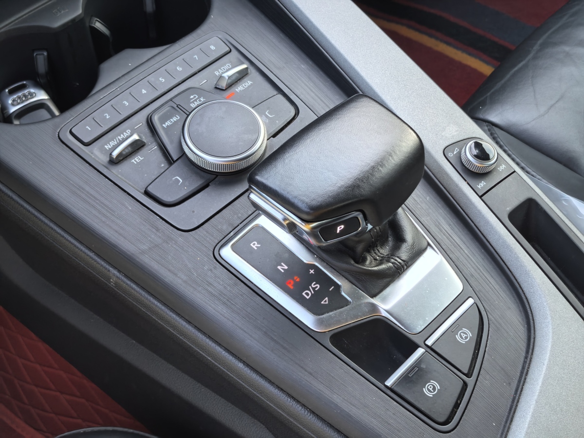 Audi A4 2018 #12 Audi A4 2018 car image #12