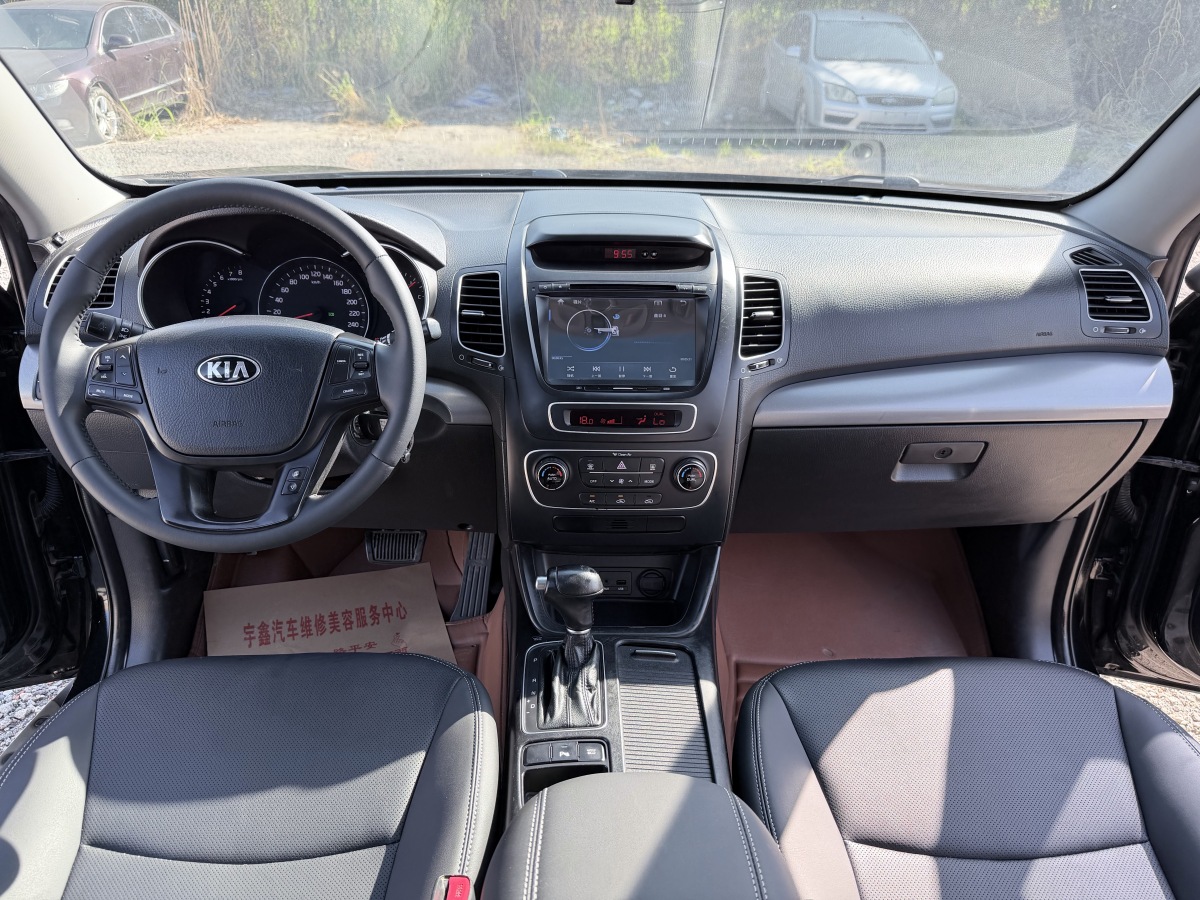 Kia Sorento 2013 car image #12