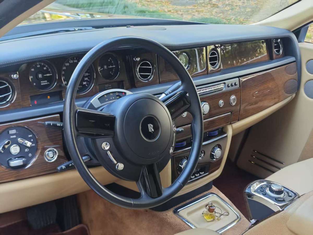 劳斯莱斯 幻影 2013 汽车图片 #12