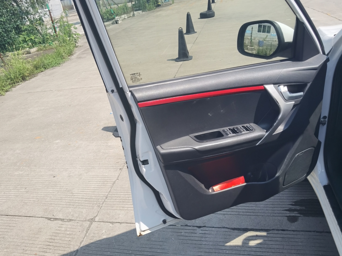 Chery Tiggo 2016 car image #12