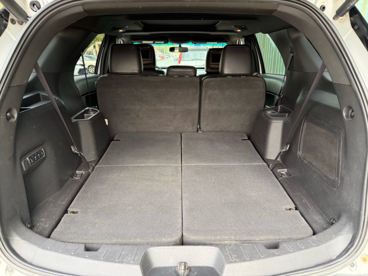 Ford Explorer (Imported) 2013 #12 Ford Explorer (Imported) 2013 car image #12