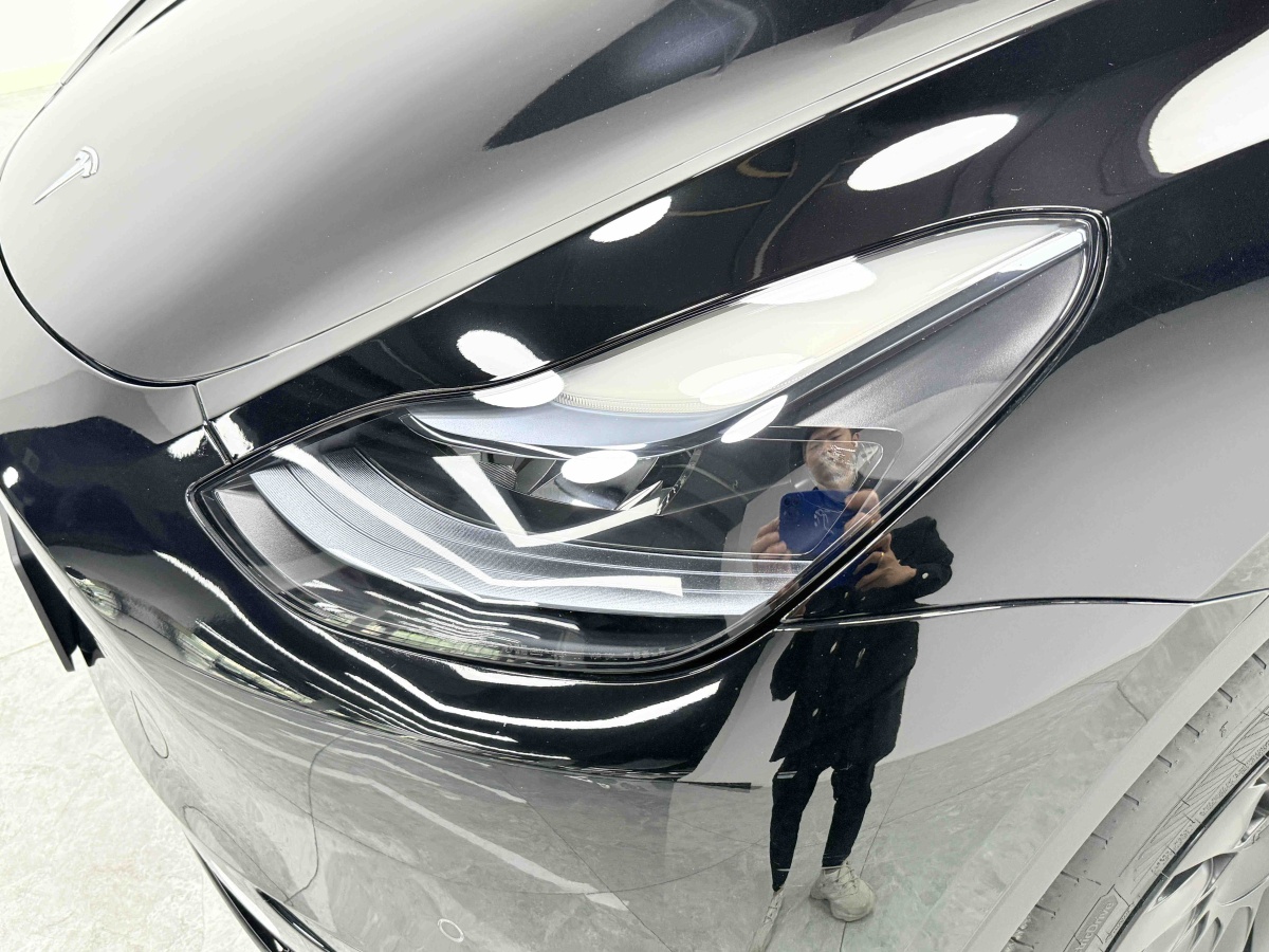 Tesla Model Y 2023 #12 Tesla Model Y 2023 car image #12