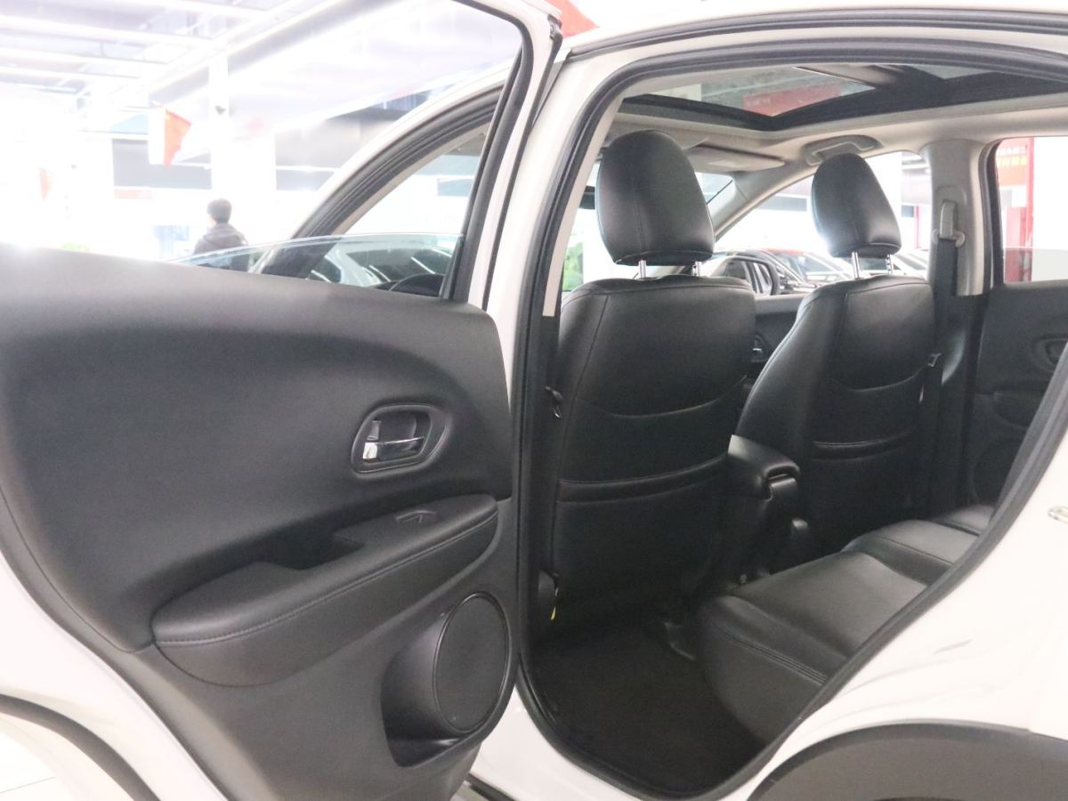 Honda VEZEL 2020 immagine di auto #12