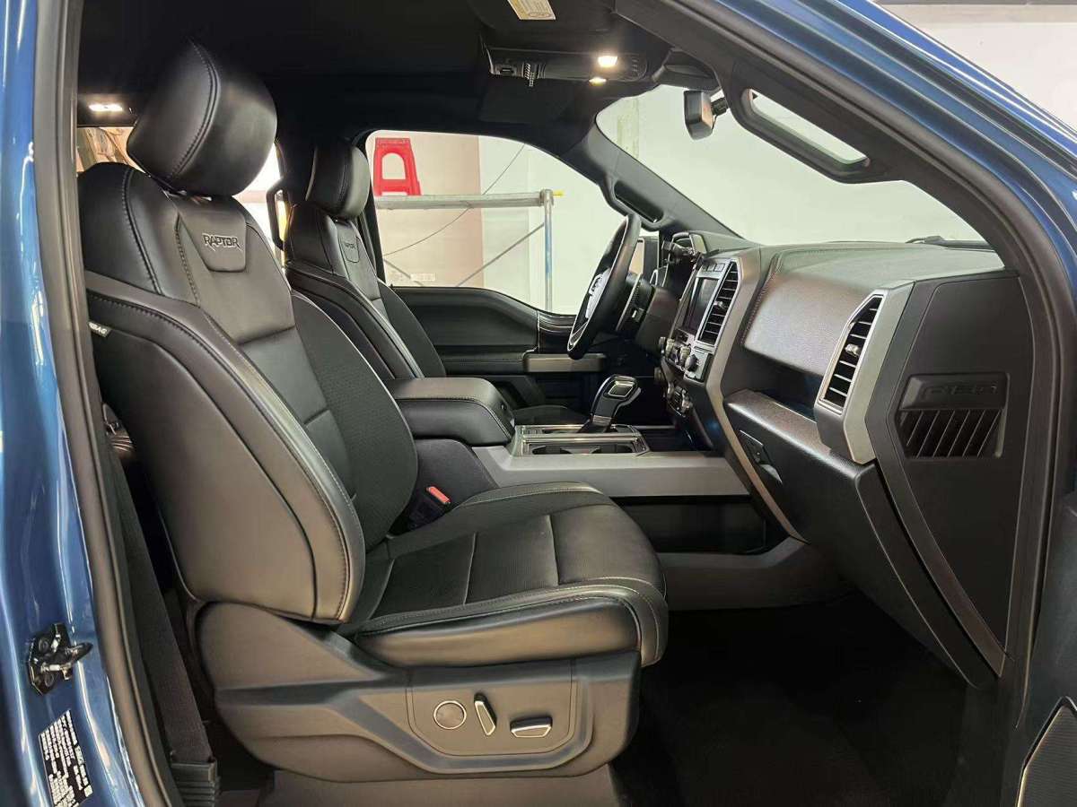 Ford F-150 Raptor 2020 صورة سيارة #12