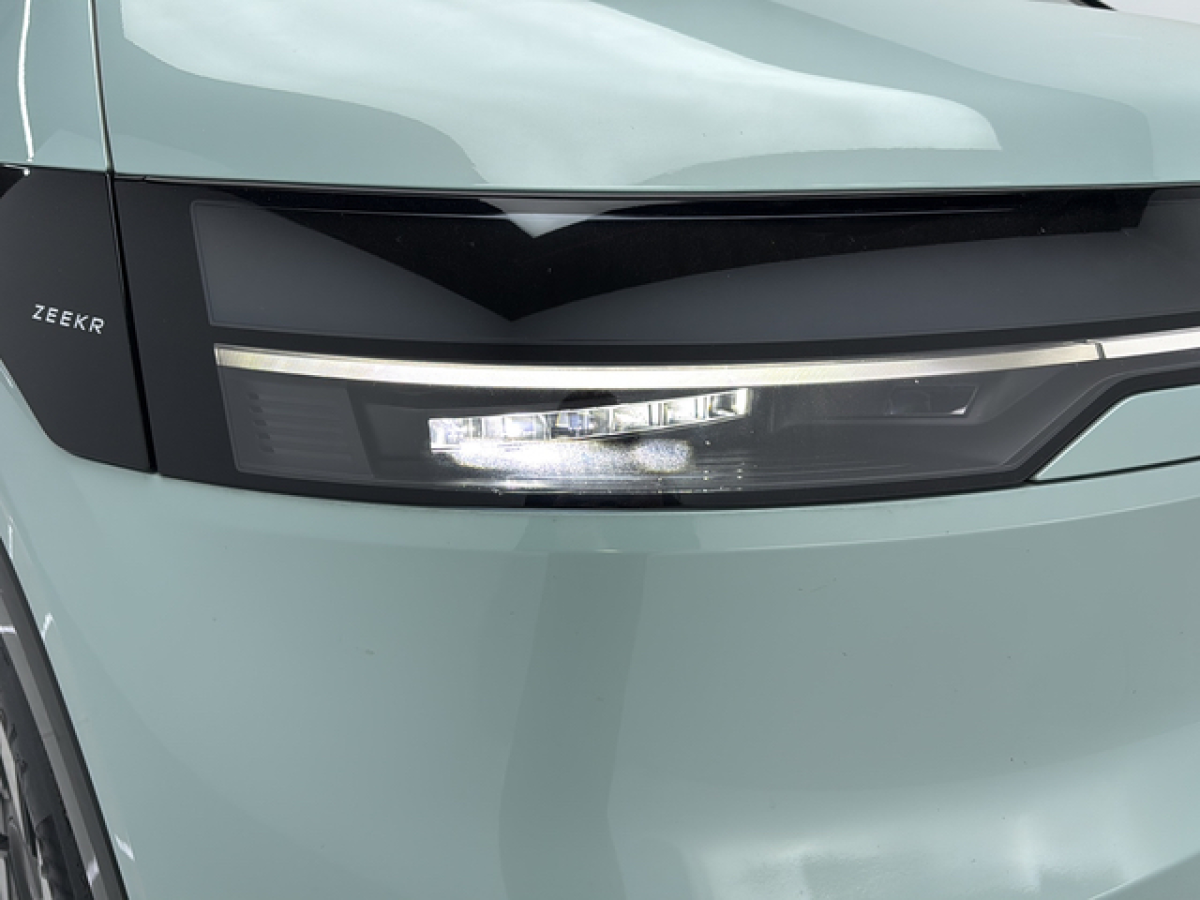Zeekr MIX 2024 صورة سيارة #12