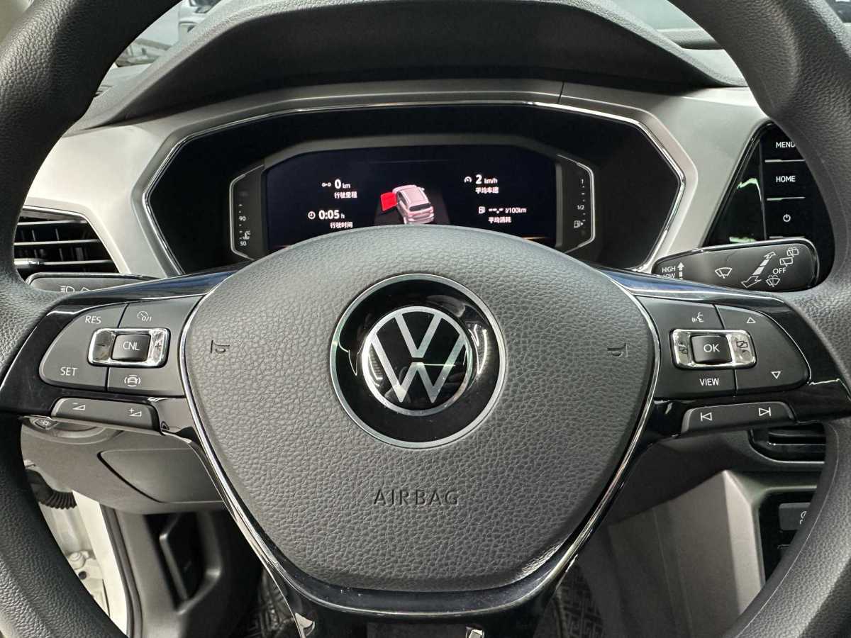 Volkswagen T-Cross 2021 #12 Volkswagen T-Cross 2021 car image #12
