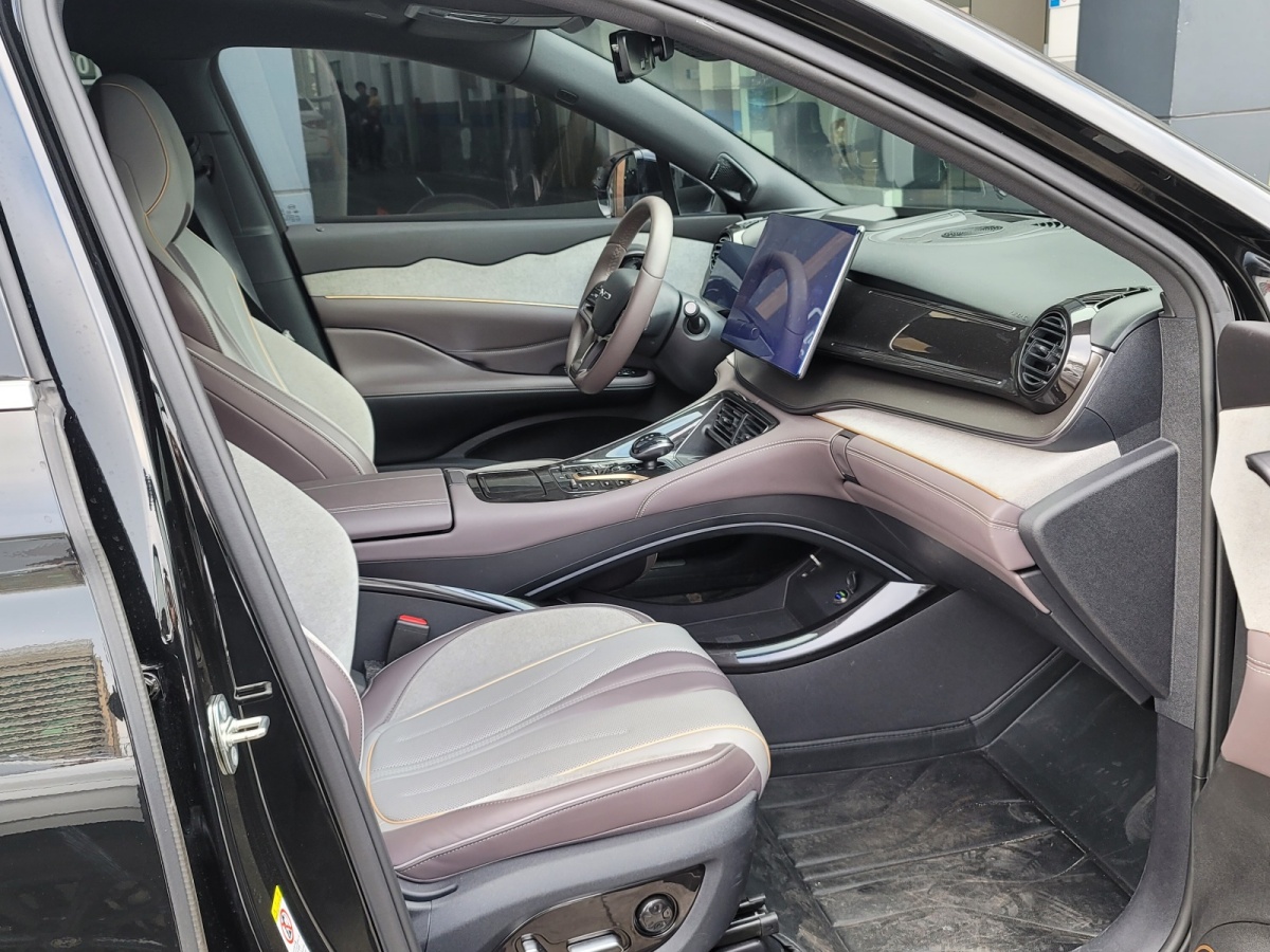 BYD Frigate 07 2023 #12 BYD Frigate 07 2023 car image #12