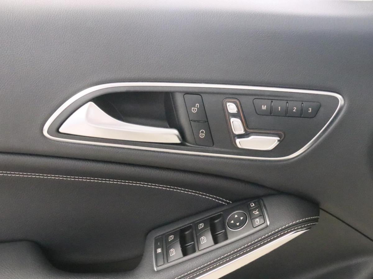 Mercedes-Benz CLA Class (Imported) 2017 car image #12