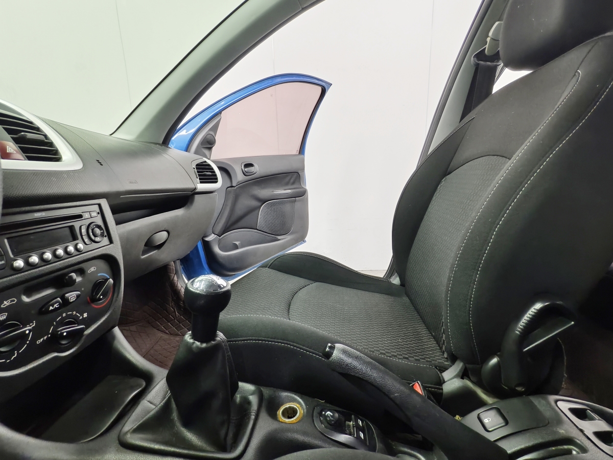 标致 标致207 2014 汽车图片 #12