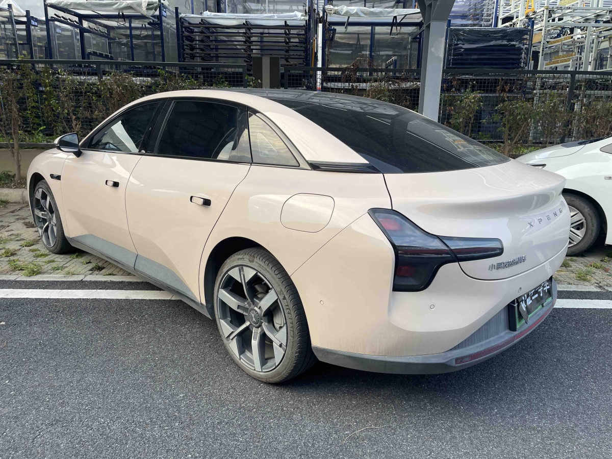Xpeng MONA M03 2025 imagem de carro #12
