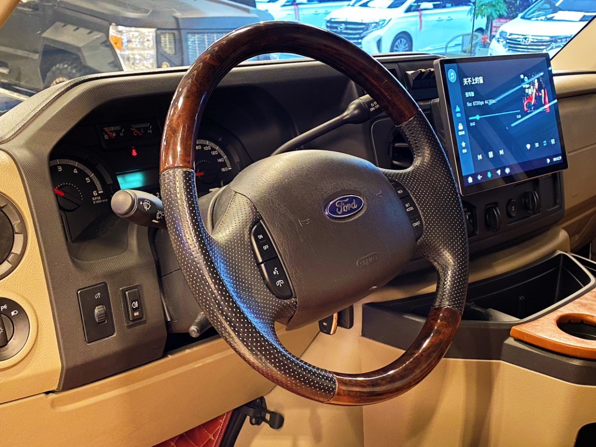 Ford 2014 #12 Ford 2014 car image #12
