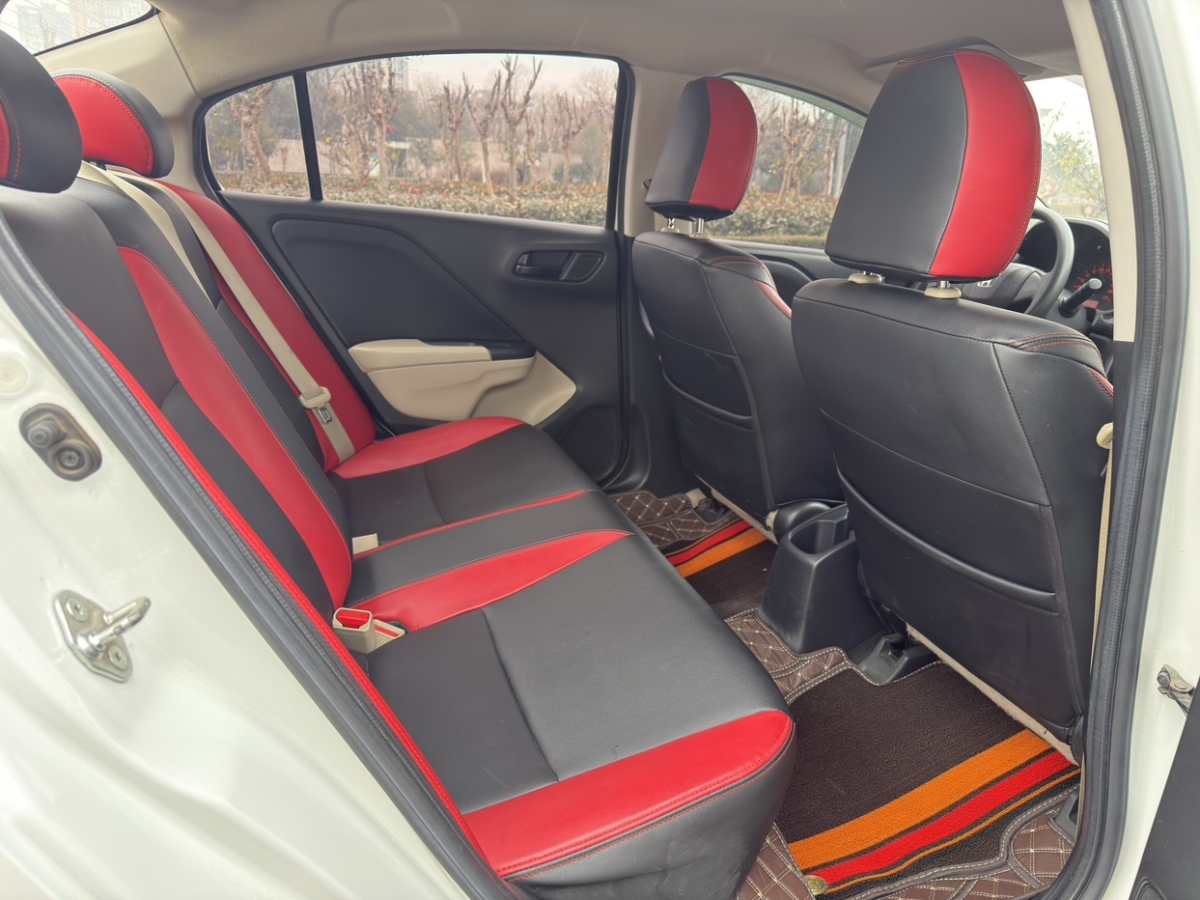 Honda Greiz 2017 #12 Honda Greiz 2017 صورة سيارة #12