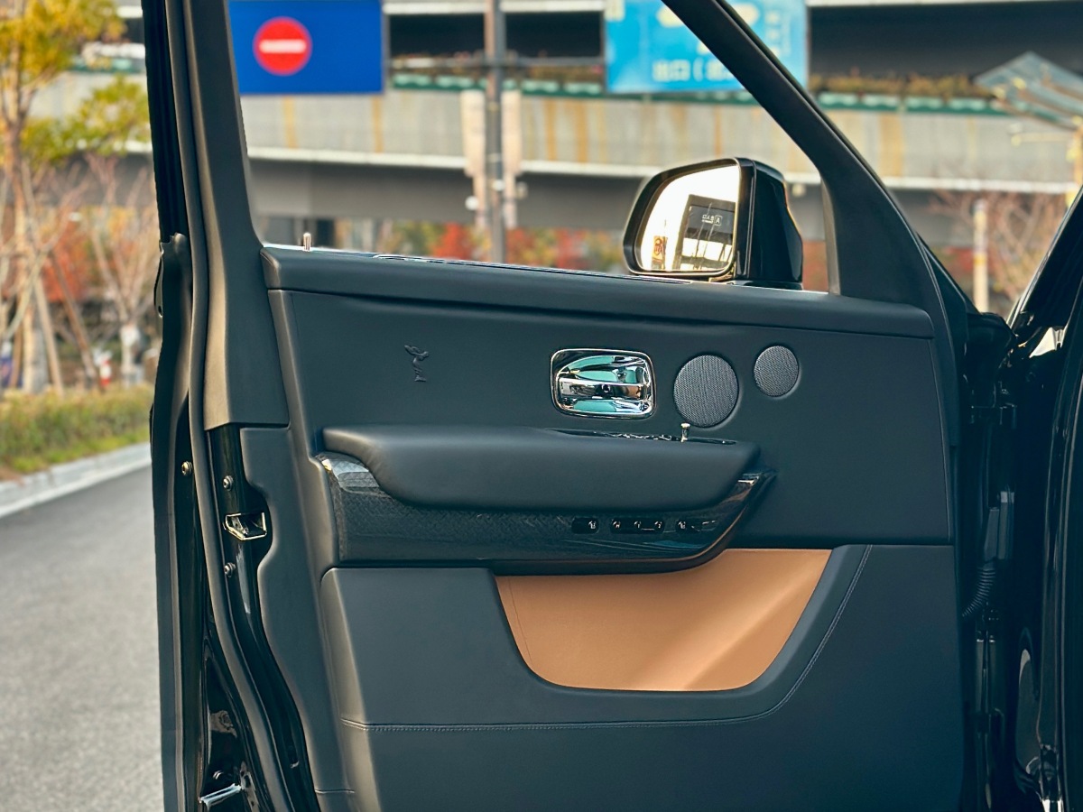 Rolls-Royce Cullinan 2022 immagine di auto #12