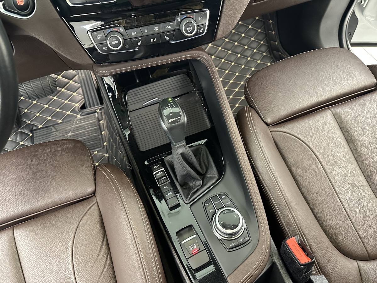 BMW X1 New Energy 2018 car image #12