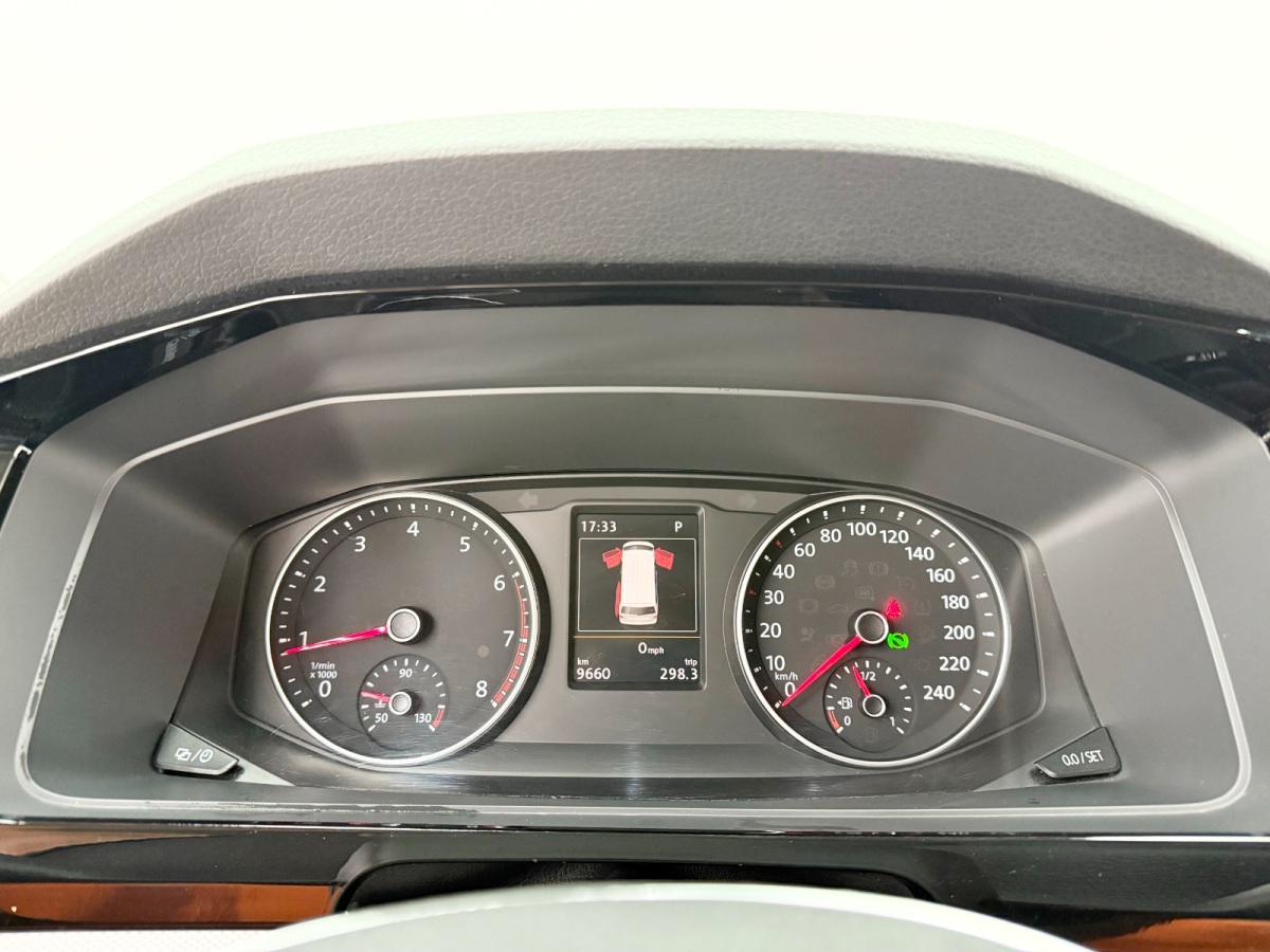 Volkswagen Multivan 2017 #12 Volkswagen Multivan 2017 imagem de carro #12