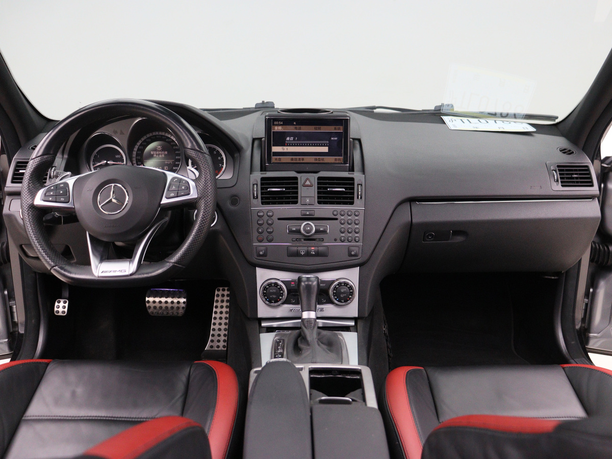 Mercedes-Benz C AMG 2010 image de voiture #12