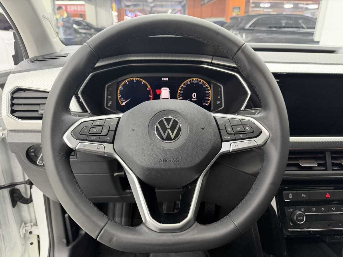 Volkswagen Tacqua 2021 #12 Volkswagen Tacqua 2021 car image #12