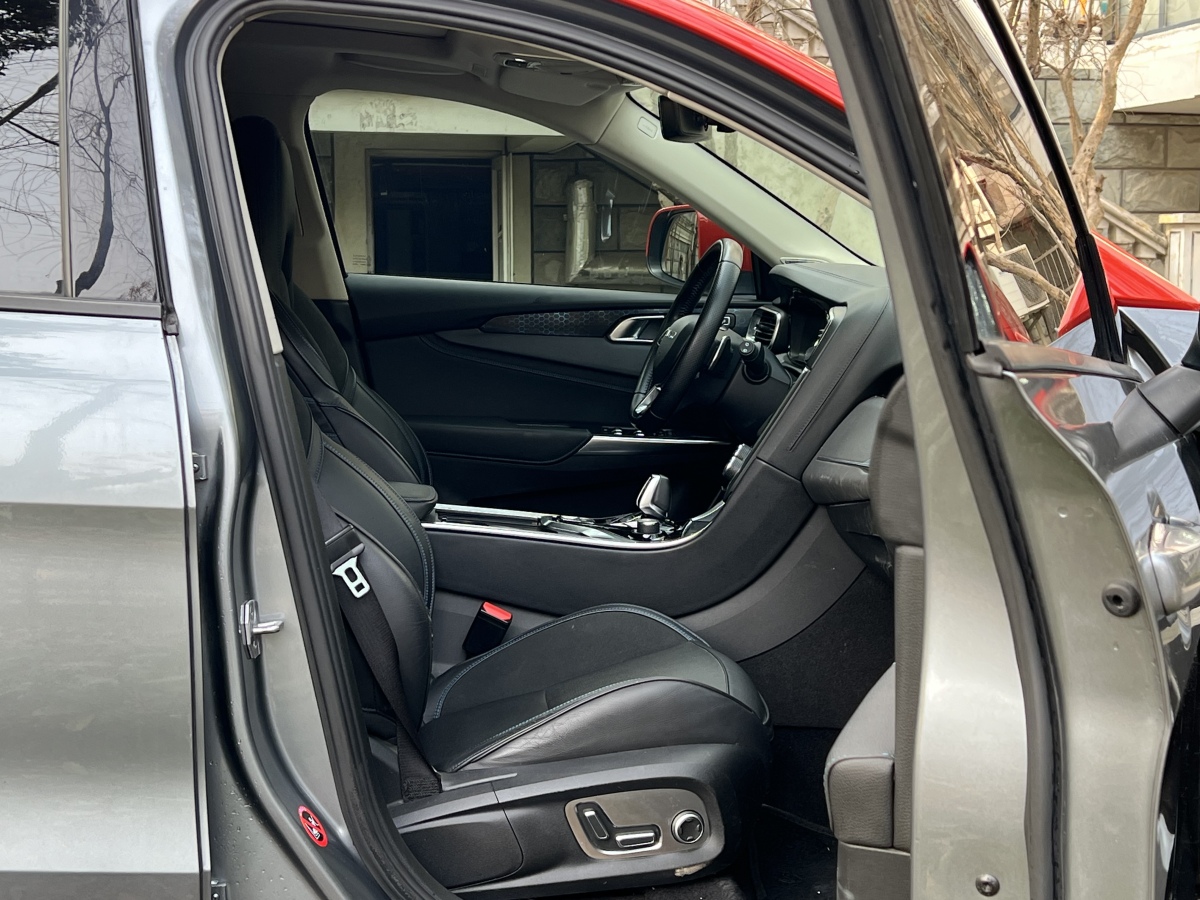 Lynk & Co 01 EM-P 2018 #12 Lynk & Co 01 EM-P 2018 car image #12