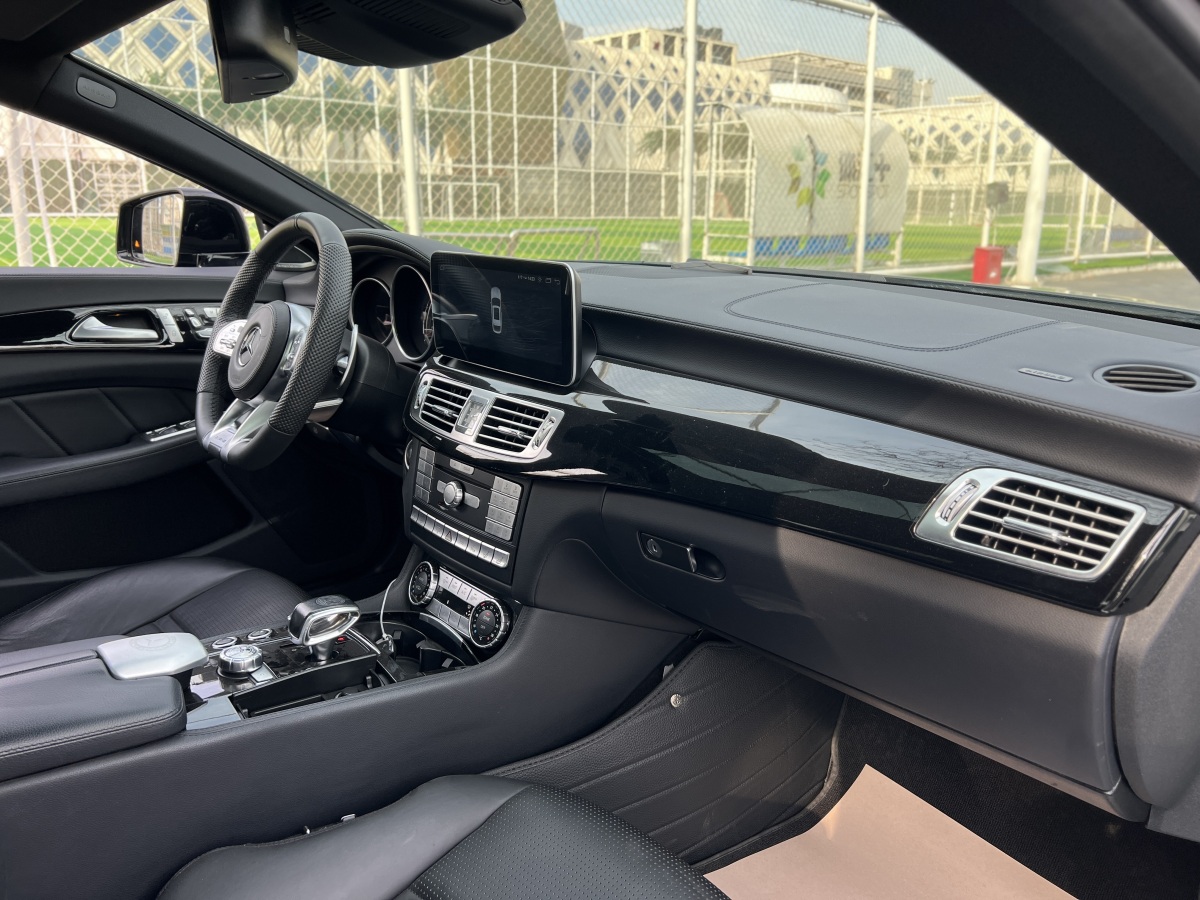 Mercedes-Benz CLS AMG 2017 car image #12