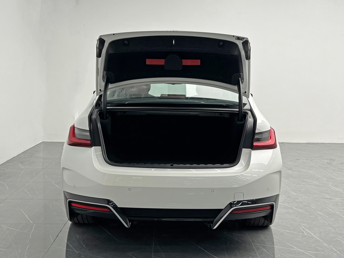 BMW i3 2024 #12 BMW i3 2024 immagine di auto #12