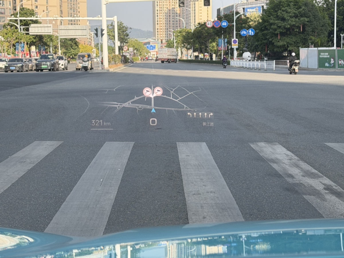 小米汽车 小米SU7 2024 汽车图片 #12