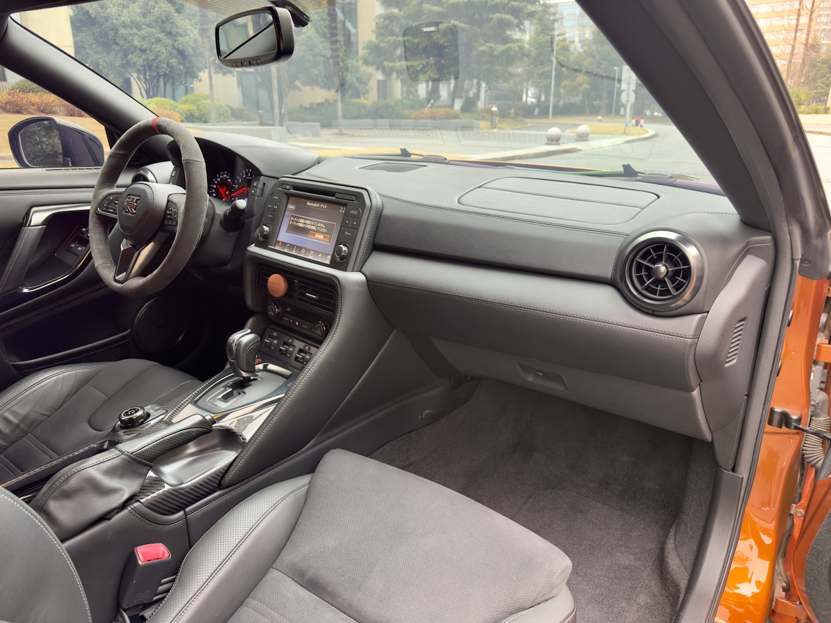 日产 日产GT-R 2018 汽车图片 #12