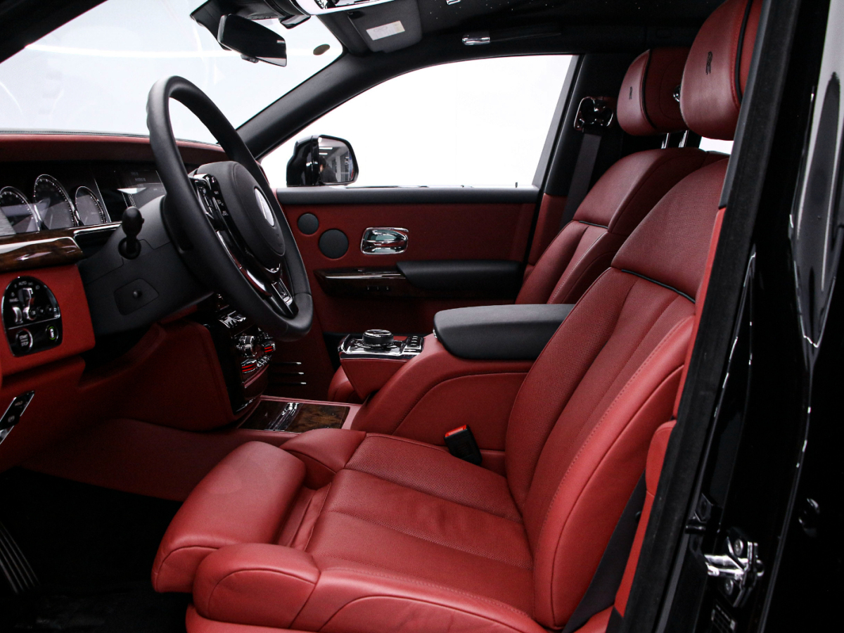 劳斯莱斯 幻影 2022 汽车图片 #12